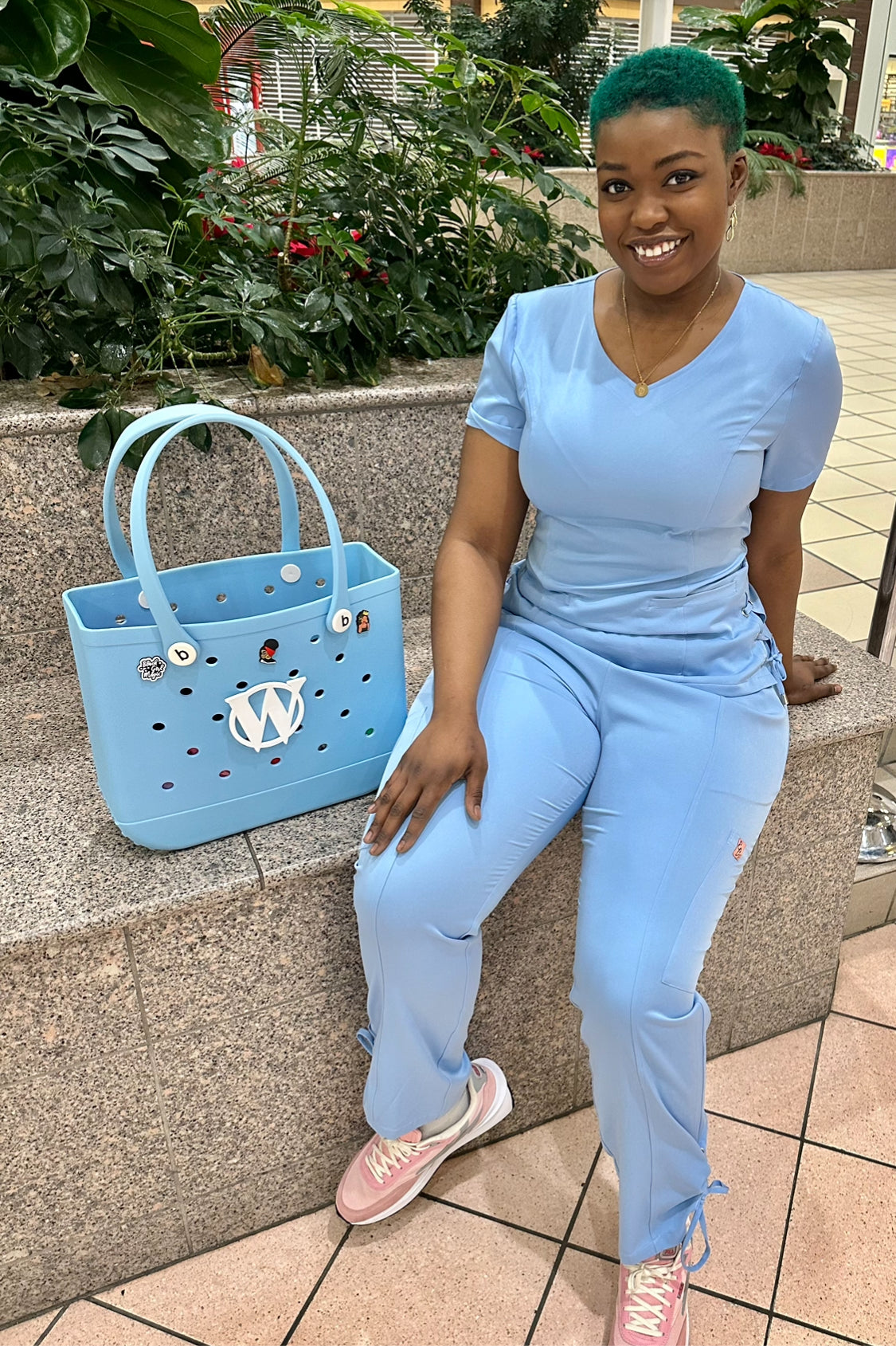 ESSENTIALITY COLLECTIONS MEDICAL APPAREL