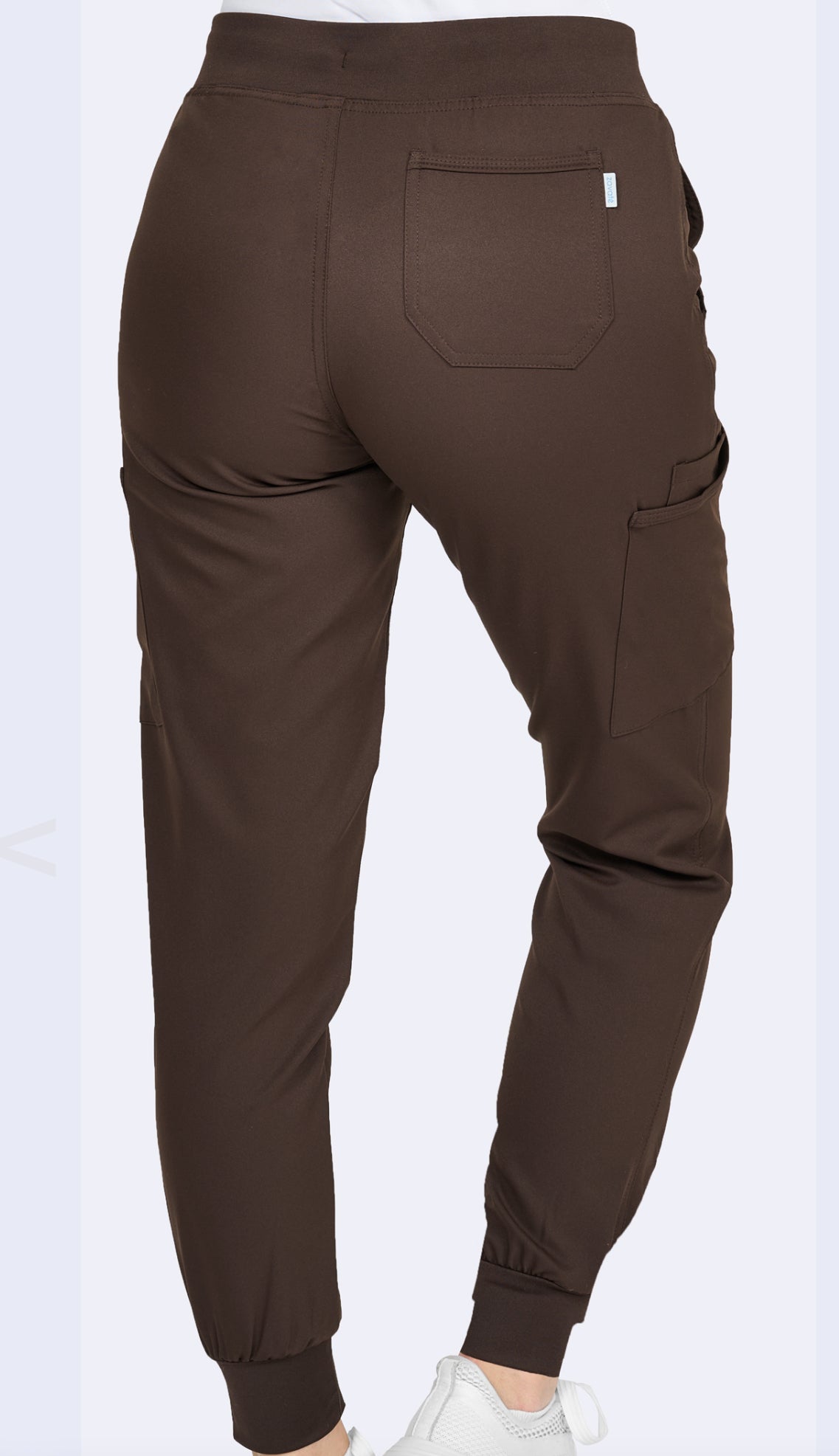 REFINED JOGGER
