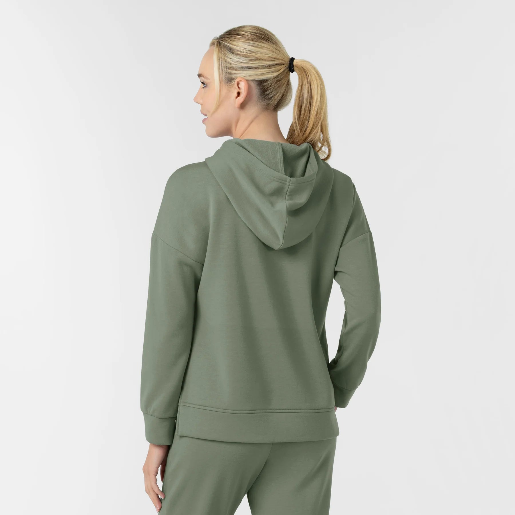 WINK UNWIND WOMEN’S LOUNGE HOODIE & POLO