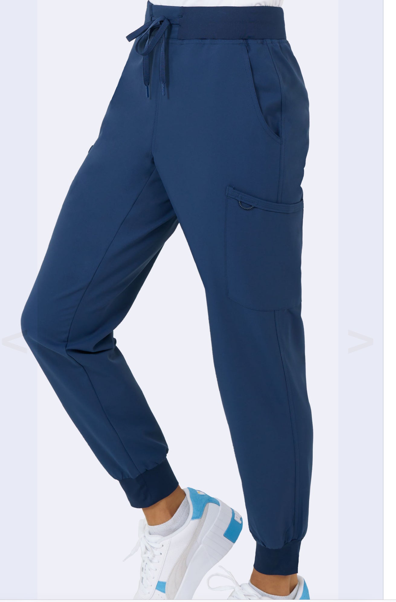 REFINED JOGGER