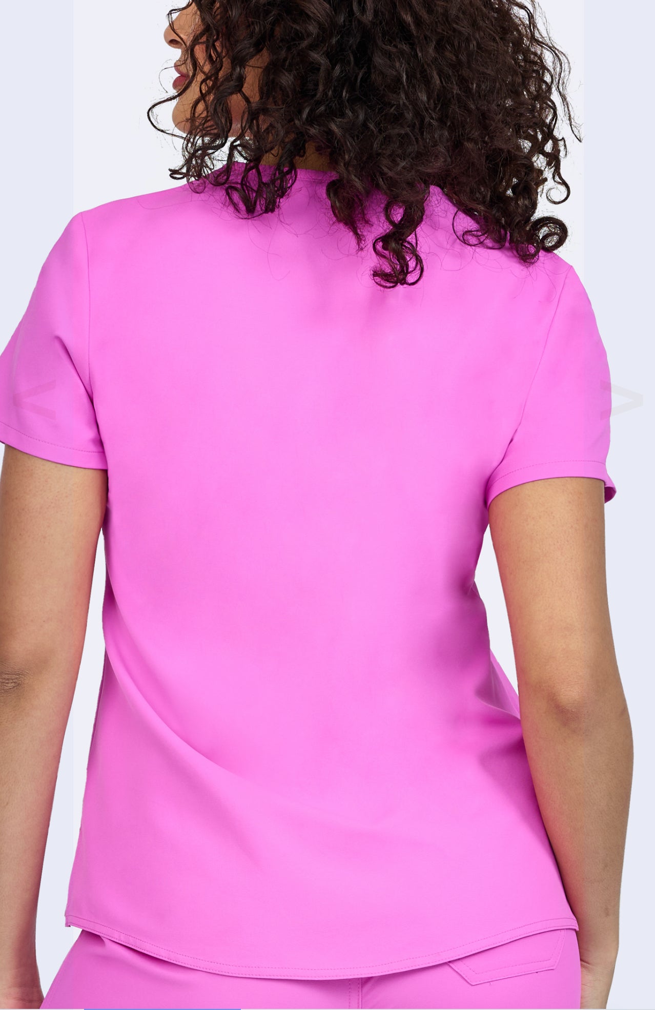 ELEVATE TUCK IN TOP