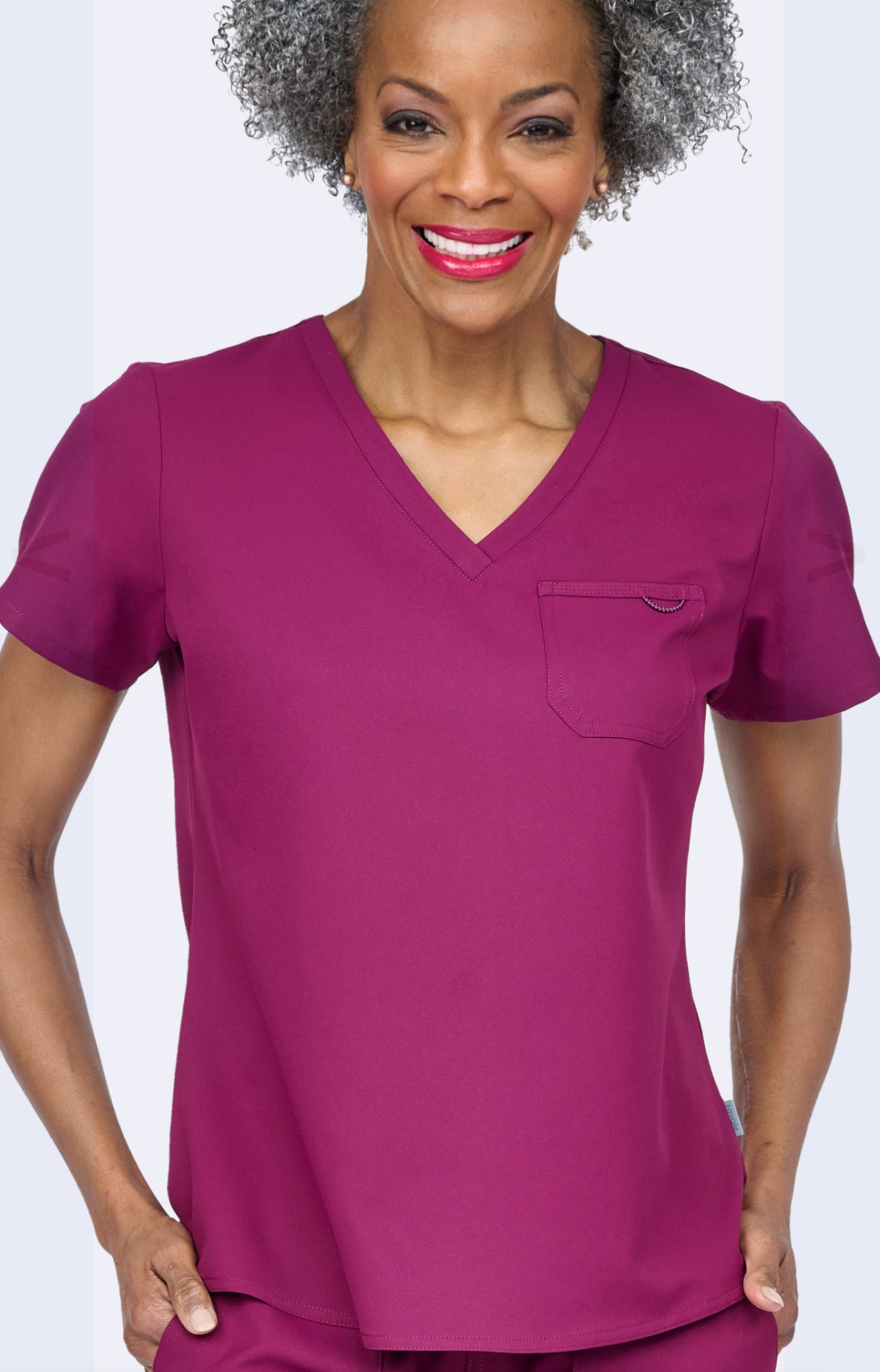 ELEVATE TUCK IN TOP