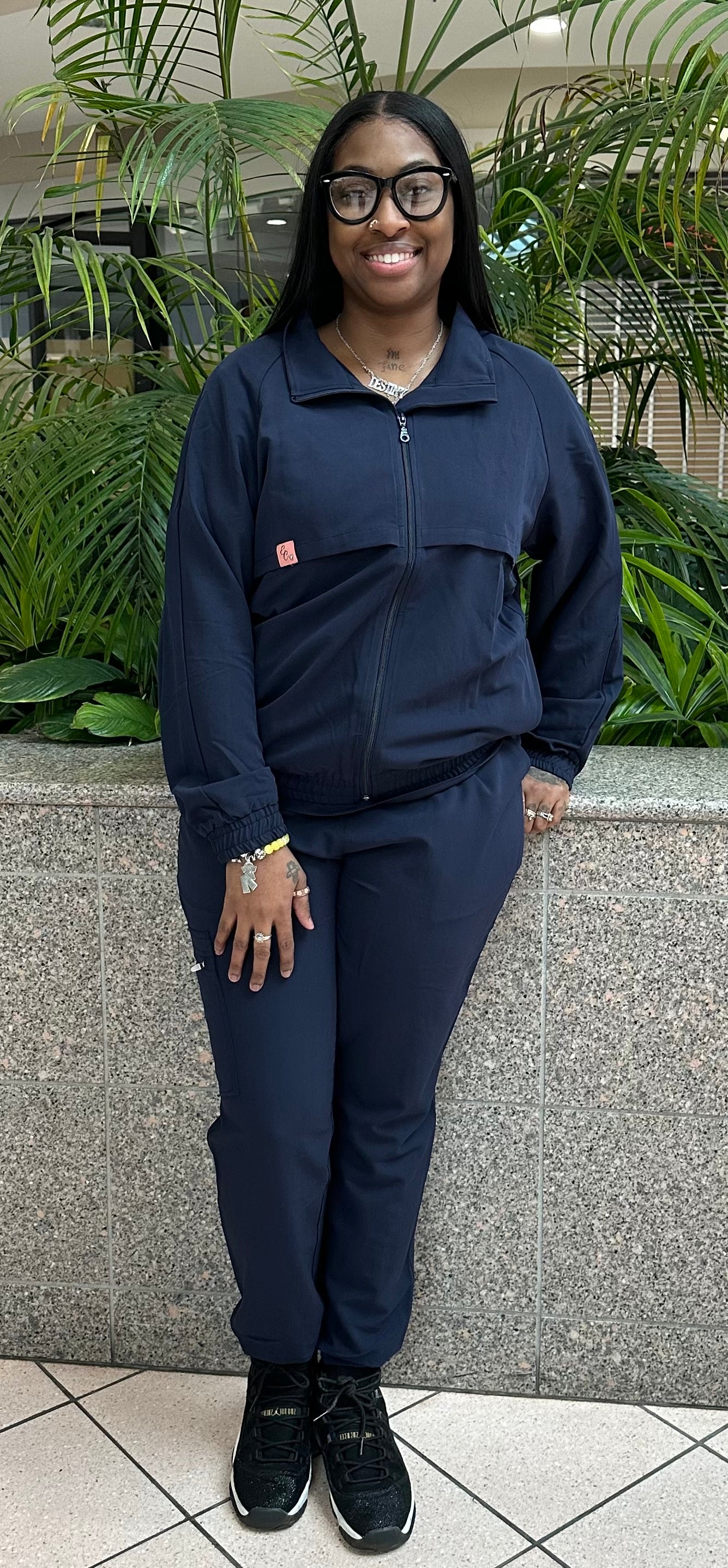 ESSENTIAL WARM-UP JACKET