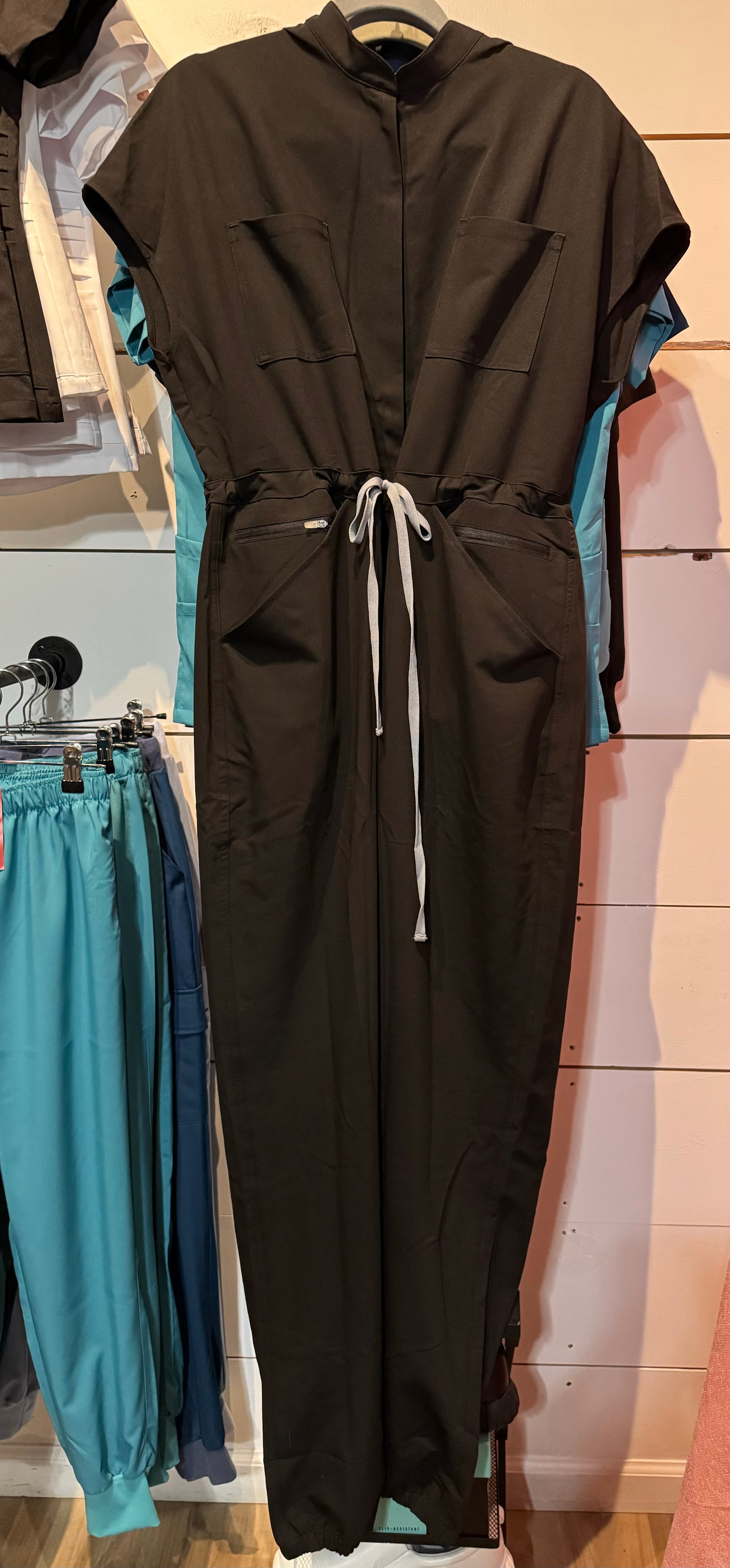 SHORT SLEEVE ZIP JUMPER